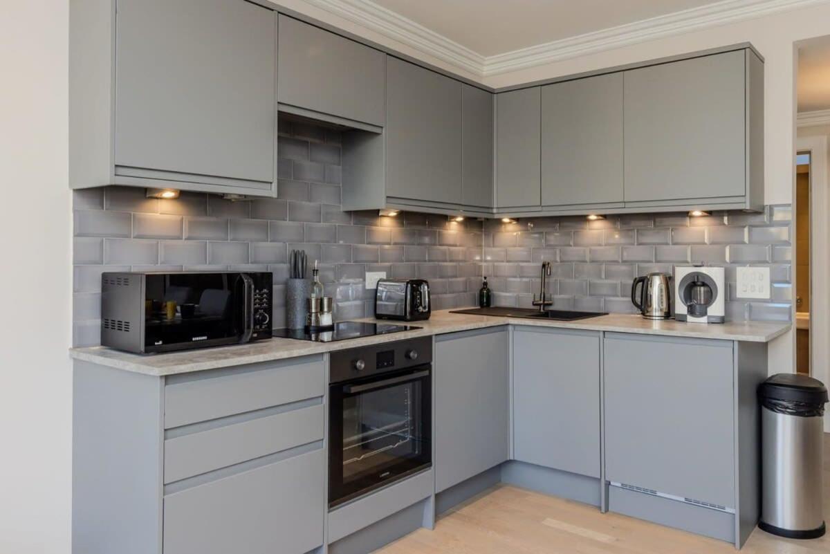 Dragon Suites - Edinburgh City Centre 2 Bed Apartment Bagian luar foto